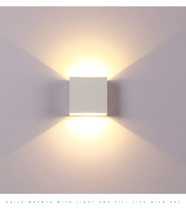 Schlanke LED-Wandleuchte für den Innenbereich